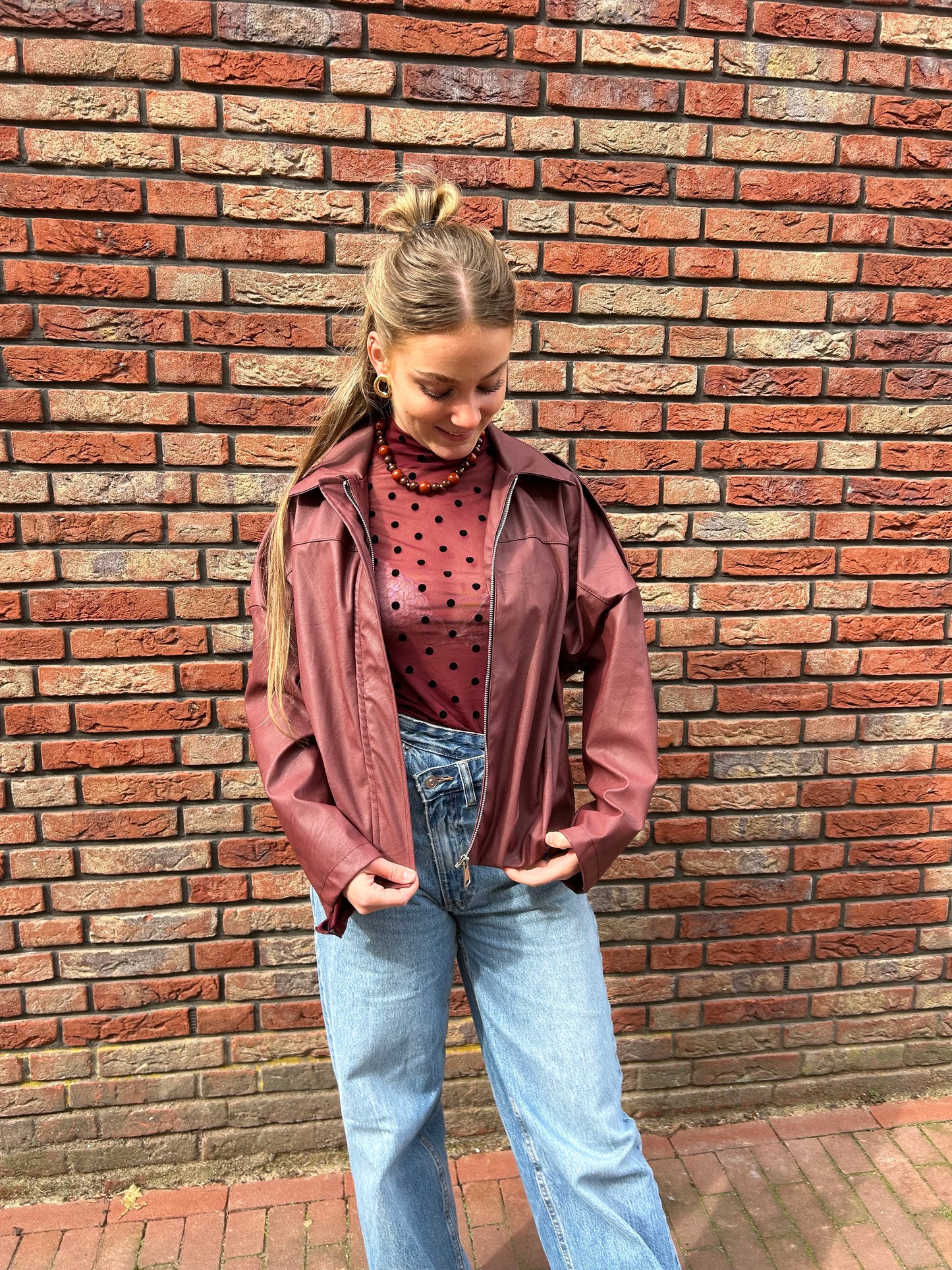 Jasje Mikki - Bordeaux