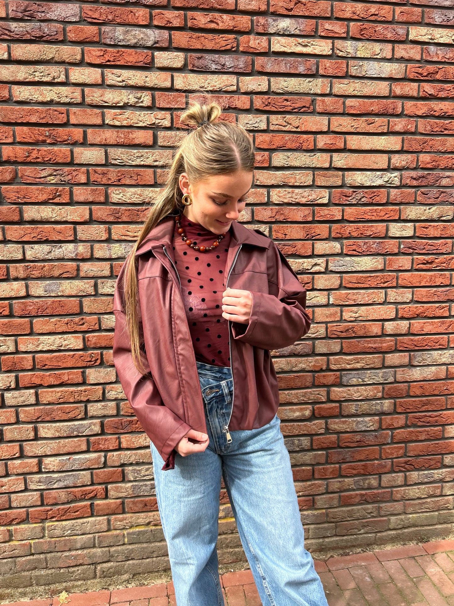 Jasje Mikki - Bordeaux