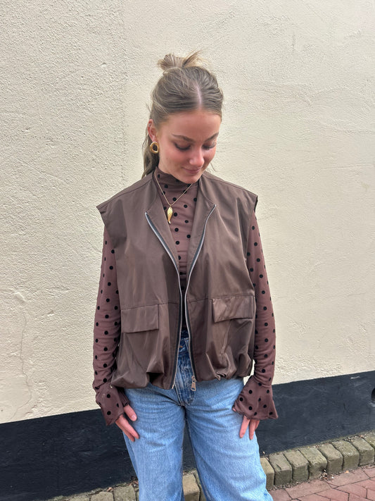 Gilet Brown